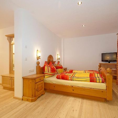 Appartement Steidlbauer Brixen im Thale Luaran gambar